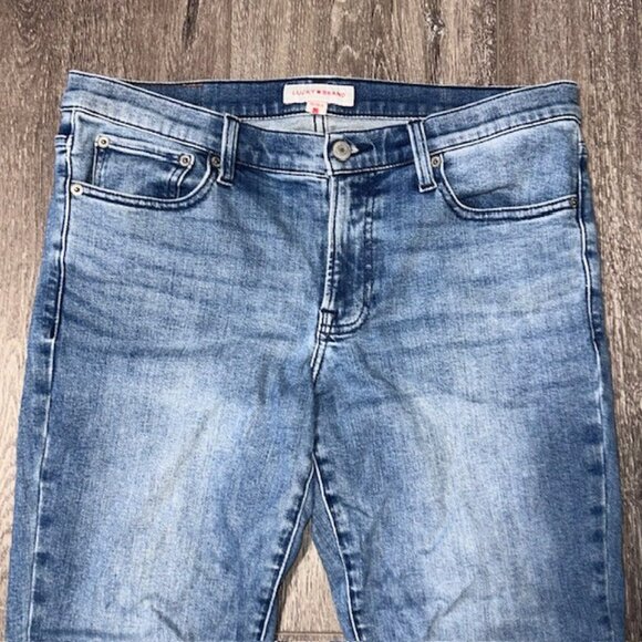Lucky Brand Jeans Womens 10/30 Blue Denim Medium Wash Sweet N Straight Mid Rise - Picture 2 of 7